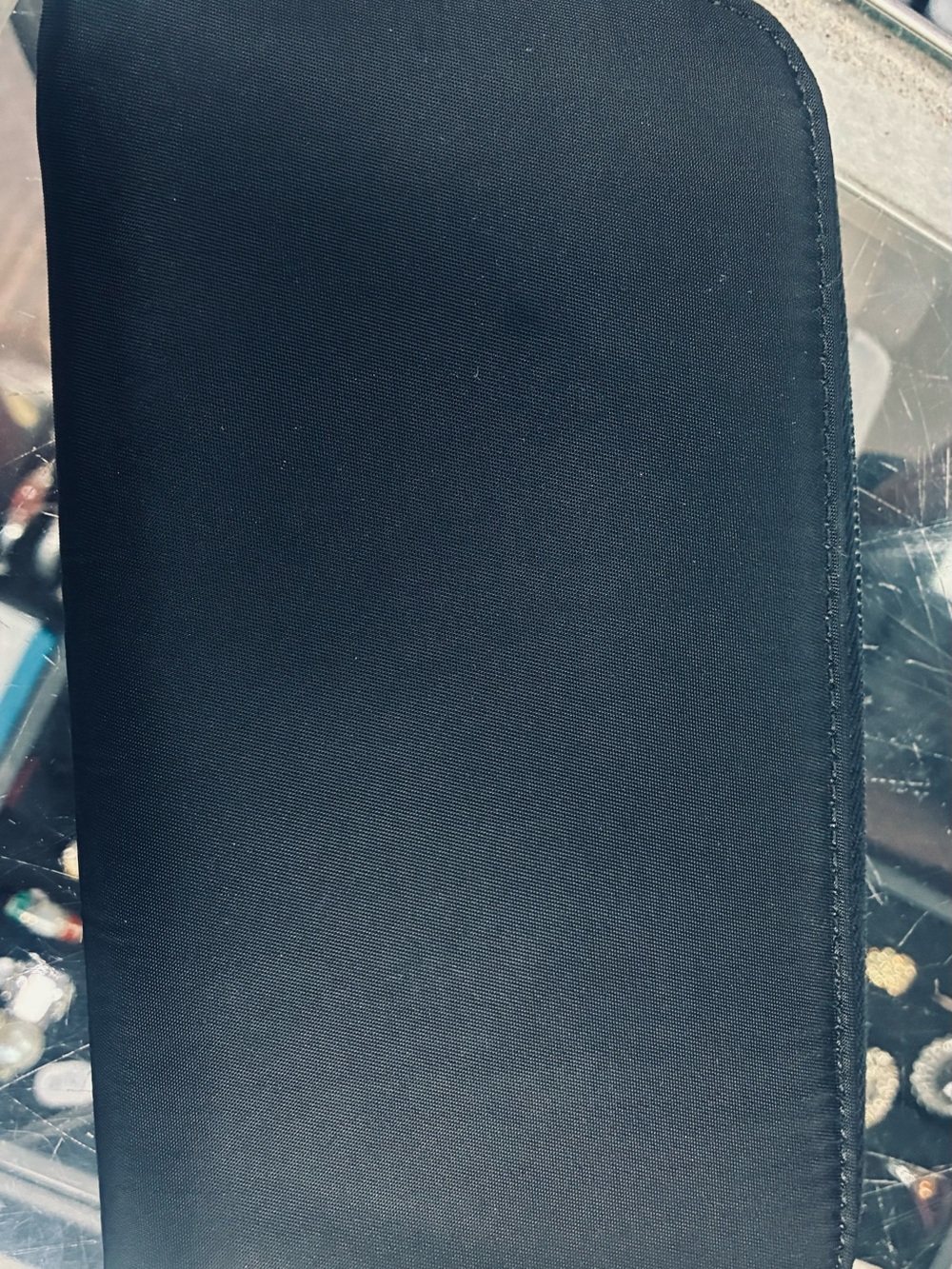 Vintage Black Prada Tessuto Wallet - Picture 4 of 5